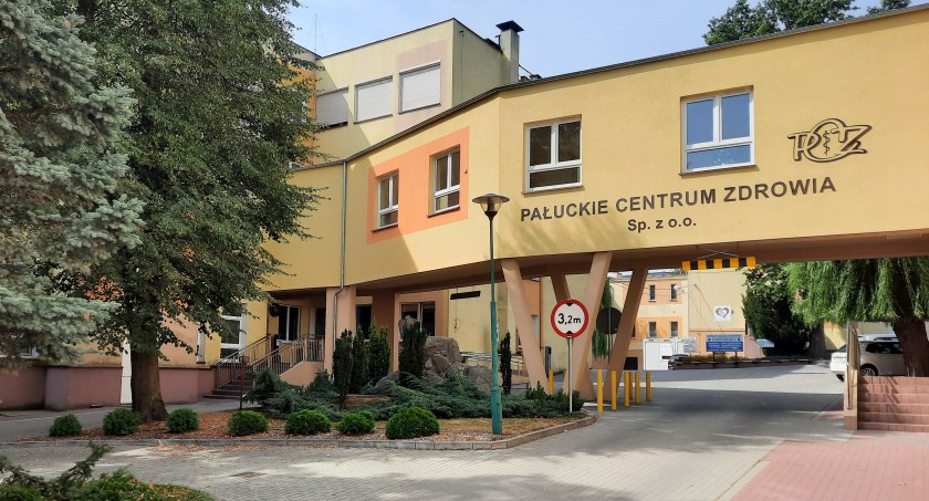 Dwoje kandydatów na stanowisko prezesa Pałuckiego Centrum Zdrowia