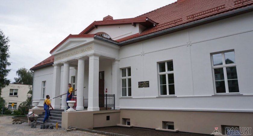 Okradli budowlańców pracujących przy remoncie GCKiB w Kcyni
