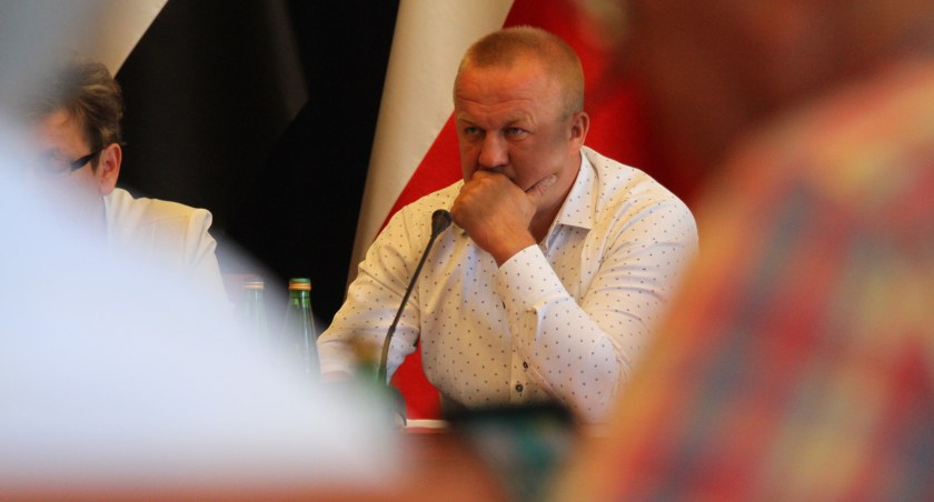 Burmistrz Żnina przyznaje, że będzie problem z wypłatami