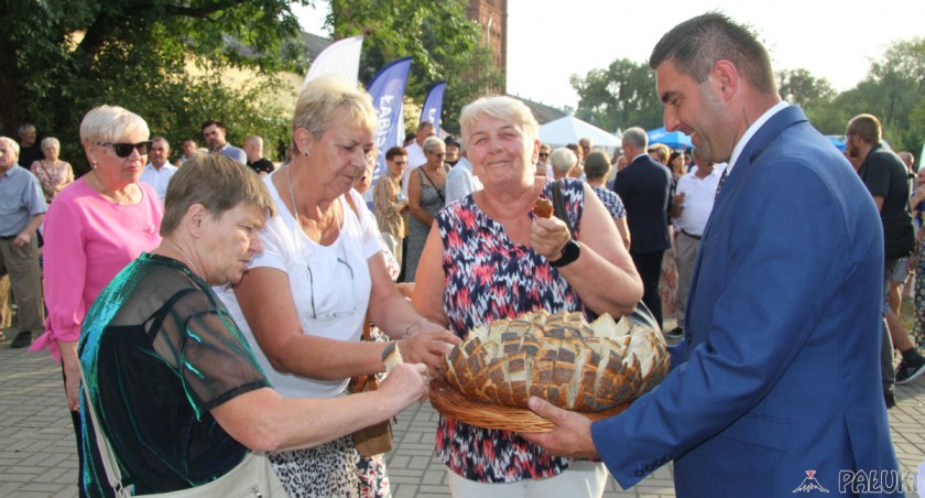 Dożynki gminy Łabiszyn. Wyróżnienia dla rolników (zdjęcia)
