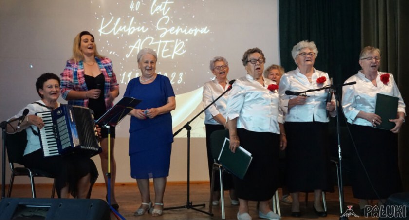  Zacny jubileusz Klubu Seniora Aster z Rogowa. 40 lat minęło, jak jeden dzień (wideo + zdjęcia)