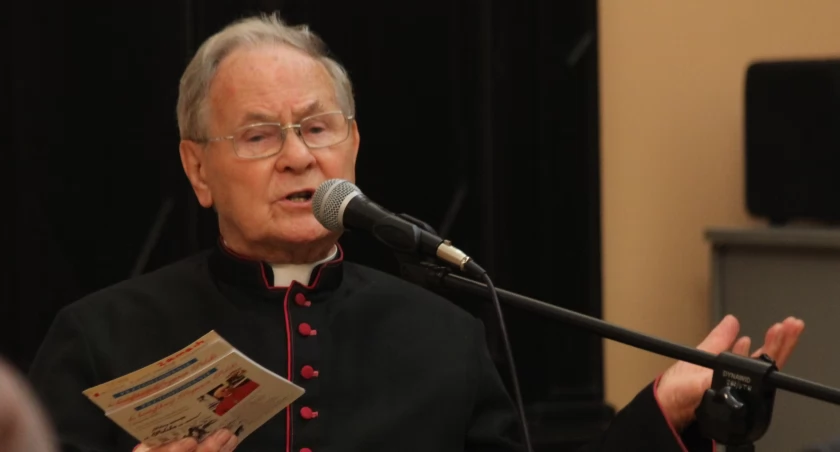 Ksiądz Janusz Mnichowski - starał się zobaczyć w drugim człowieku dobro