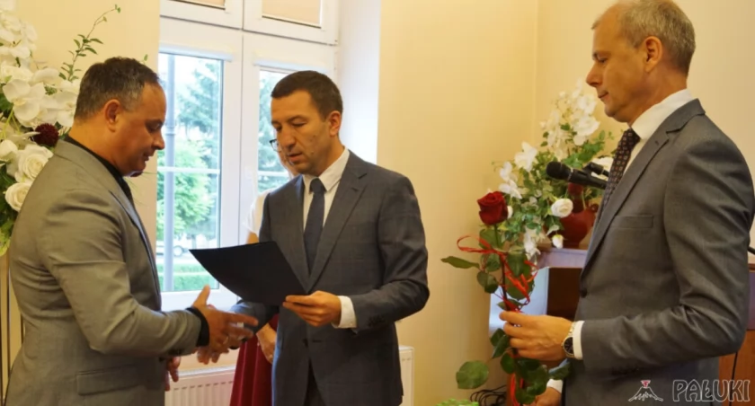 Nagła rezygnacja dyrektora Rafała Leśniarka. Konkurs na stanowisko dyrektora szkoły w Dziewierzewie