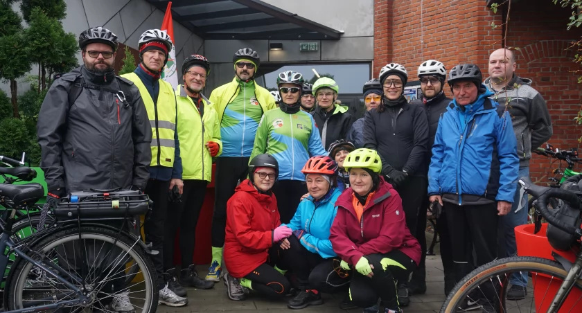 Cykliści pokonali 33 km. Pobyt w Sielcu zrobił na nich największe wrażenie (zdjęcia)