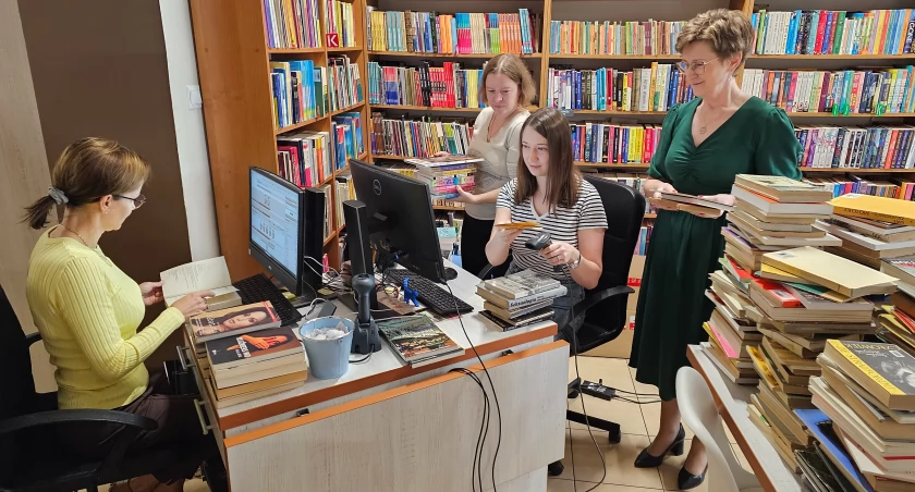 Inwentaryzacja w łabiszyńskiej bibliotece. Niedługo zakończenie