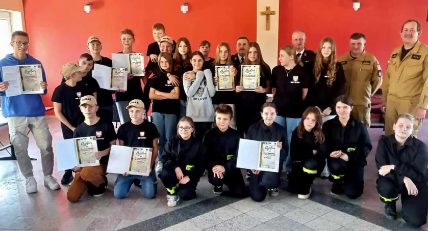 Strażackie konkursy wiedzy i plastyczny rozstrzygnięte (zdjęcia)