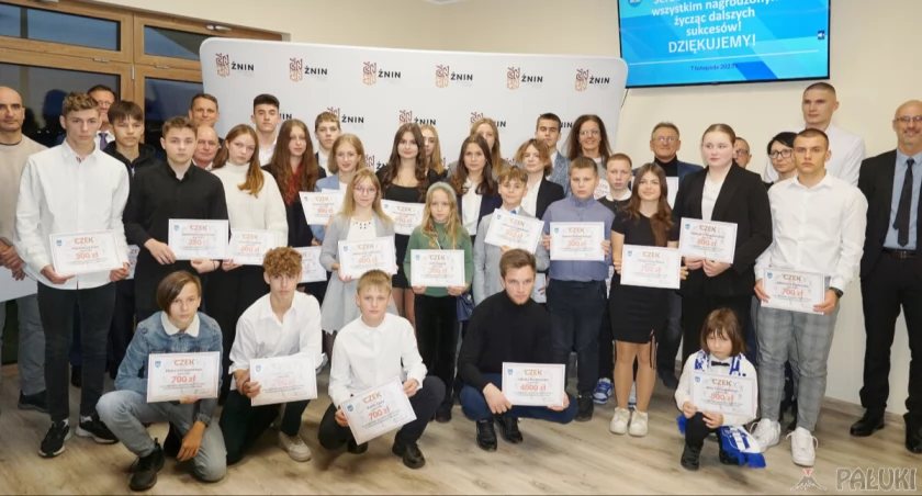Karatecy, hokeiści, żeglarze, judocy... 44 zawodników i 4 trenerów nagrodzonych przez władze Żnina (zdjęcia)