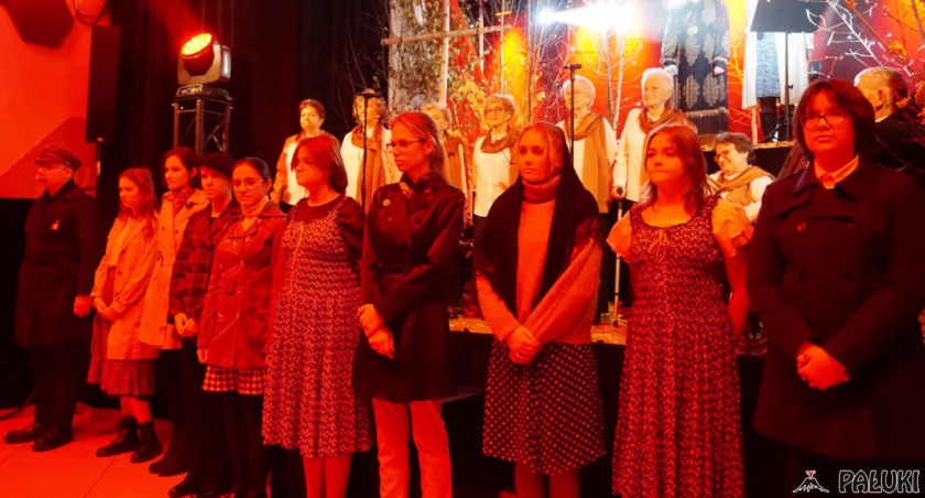 Pełna śpiewu i poezji wieczornica 