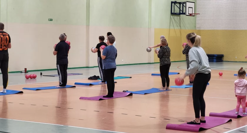 Co Joseph Pilates wymyślił dla stu osób, które ćwiczą we wtorki?