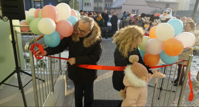 Żłobek w Łabiszynie otwarty. Nie będzie nazywał się U Jacusia, ale i tak jest pięknie (wideo + zdjęcia)