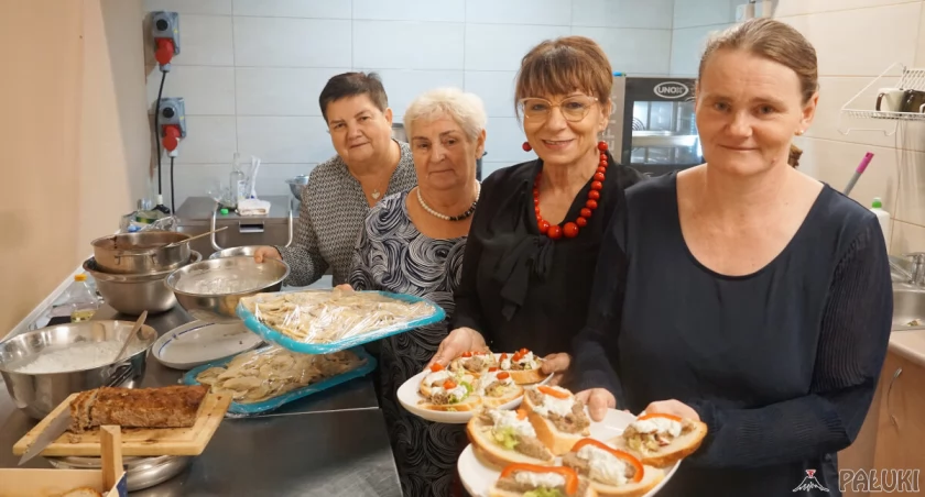 Lubostrońska gwiazdka z gęsiną w tle. KGW zrobiło święta dla mieszkańców (wideo + zdjęcia)