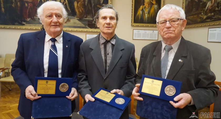 Legendy Pałuczanki Żnin z medalami burmistrza (wideo + zdjęcia)