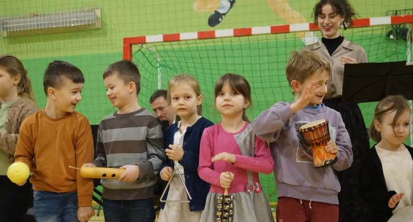 Filharmonia zawitała do szkoły w Kcyni (zdjęcia)