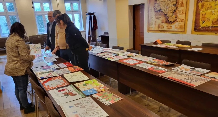 Powstanie Wielkopolskie oczyma dziecka, rozstrzygnięto gminny konkurs plastyczny (zdjęcia)
