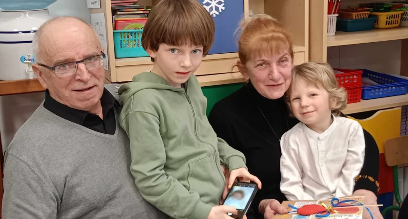 Motylki dla babć i dziadków. Święto w szubińskim przedszkolu (zdjęcia)