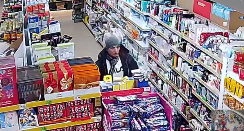 Ukradł alkohol w markecie przy ul. Sienkiewicza w Szubinie. Poszukuje go policja