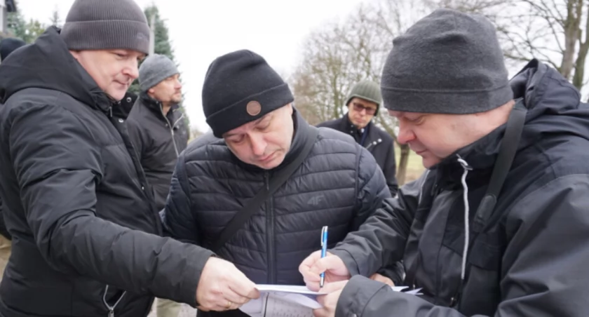 42 drzewa czekają na wyrok RDOŚ. W planach masowa wycinka (zdjęcia)