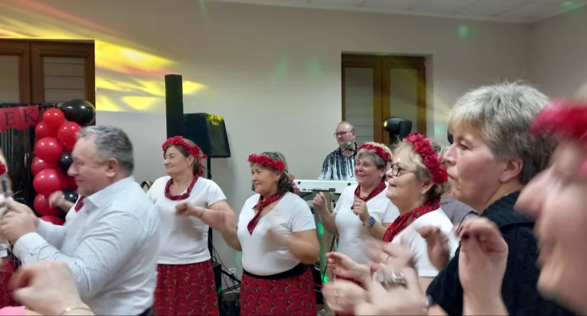 Podkoziołek integracyjny Kół Gospodyń Wiejskich z Gogółkowa, Cotonia i Bożacina
