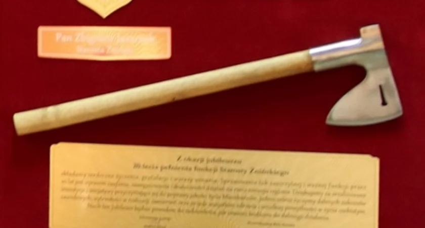 Czy tygodnik Pałuki też korzysta z Pegasusa? Znamy siedem list wyborczych Forum Samorządowego Pałuki 