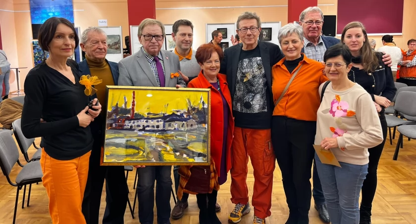 Finisaż Grzegorza Pleszyńskiego w szubińskim muzeum, artysta opowiedział o młodości w Szubinie