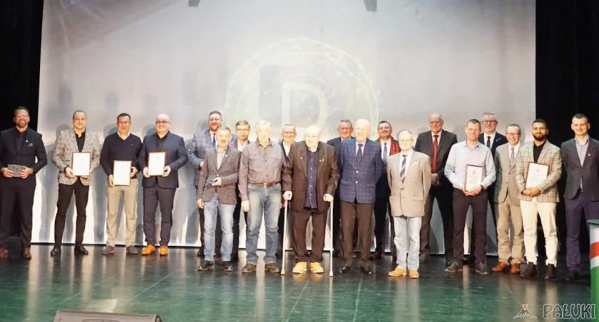 Historia Barcina pisana Dębem. Gala 60-lecia czerwono-zielonych (wideo + zdjęcia)