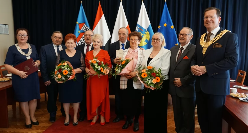 W żnińskim ratuszu świętowały pary z 55-letnim stażem małżeńskim (wideo + zdjęcia)