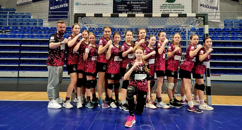 Dziewczynki z rocznika 2011 w Final Four Kujawsko-Pomorskiej Ligi Piłki Ręcznej