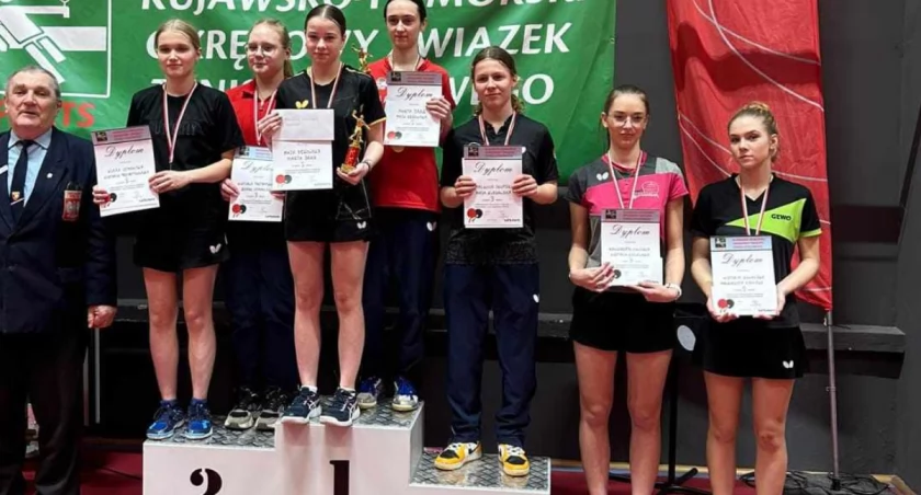 Wiktoria Kowalska z MLUKS Orlik Kcynia z dwoma medalami na Mistrzostwach Województwa Juniorek w tenisie stołowym 