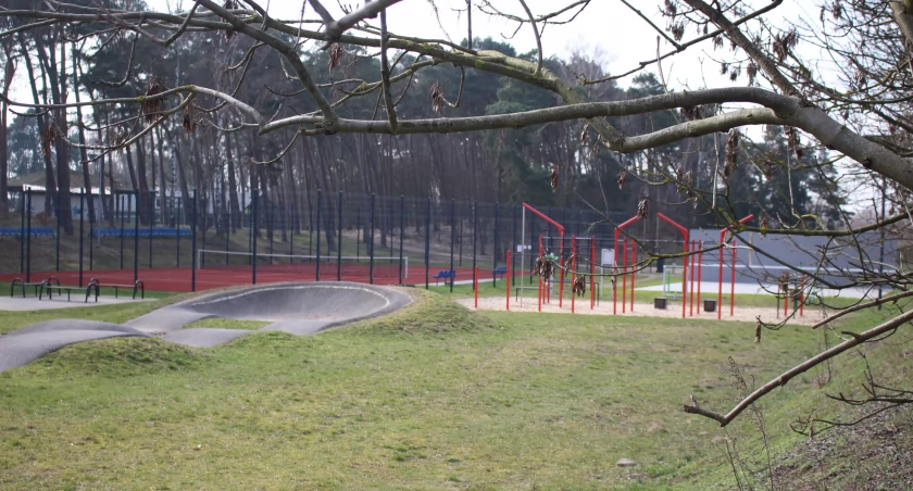 Podejrzewają, że burmistrz chce rozparcelować i sprzedać park