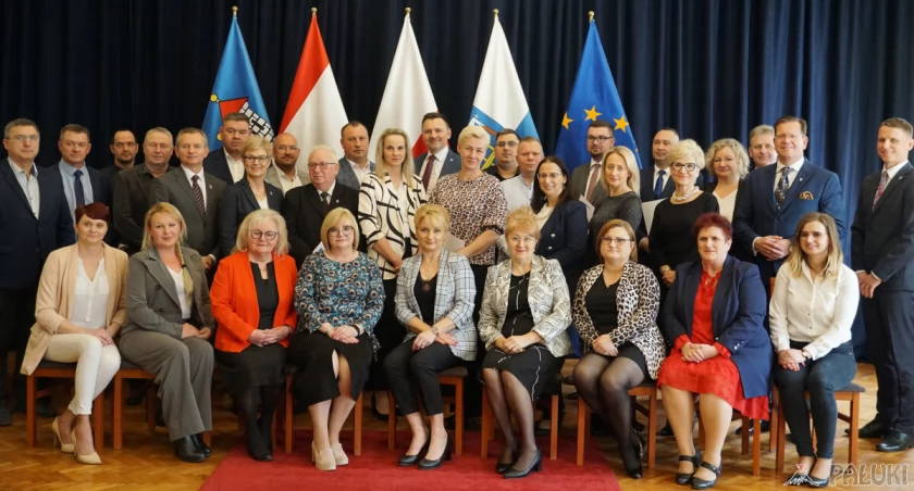 W Żninie odebrali odznaki marszałka. Nawiązują do przedwojennych godności sołeckich (zdjęcia)