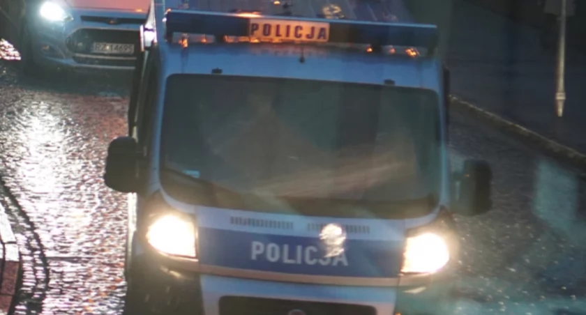 Jechał ponad 100 km/h przez Wenecję; miał 20 lat, ale prawa jazdy - nie 