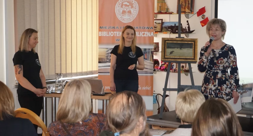 O wilkach w żnińskiej bibliotece (zdjęcia)