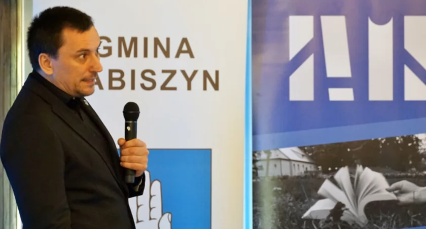 Profesor odkrywa nazewnicze ślady po rodzie Skórzewskich (zdjęcia)