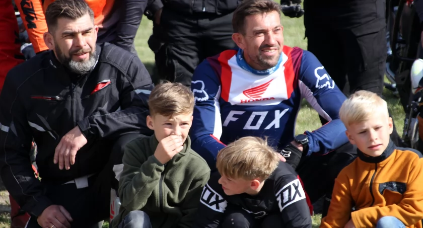 Zlot motocykli enduro w Biskupinie (zdjęcia)