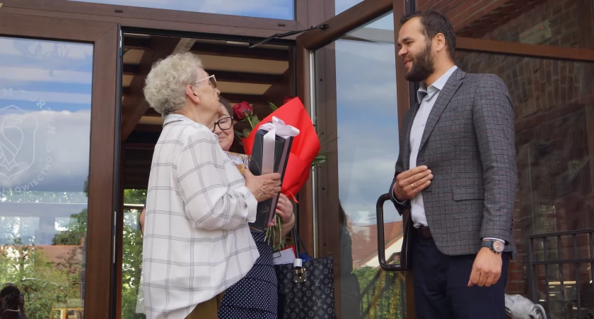 Aktywni seniorzy zakończyli rok kulturalny. Nie brakowało wzruszeń