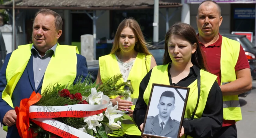 Rolnicy Pałuk uczcili pamięć poległego żołnierza