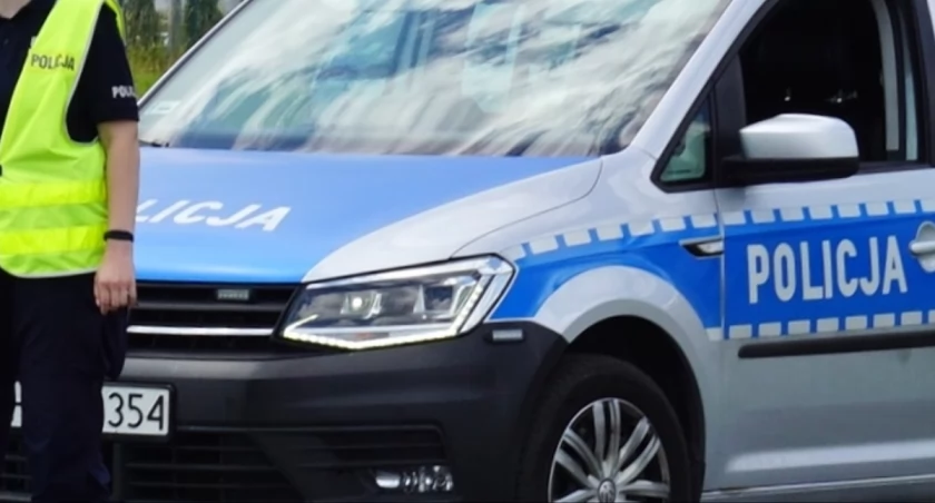 Niesprawny motorower z podmienioną tablicą w Nowym Dąbiu. Czternastolatek odpowie przed sądem