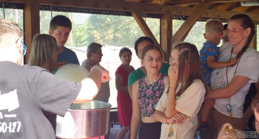 Bąbelkowe gofry i woda z WiK-u hitem cerekwickiego pikniku