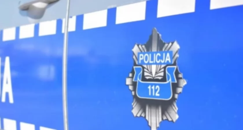 Zderzyły się dwa auta ciężarowe, kierowca w szpitalu