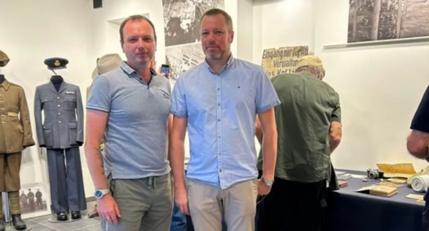Artefakty ponownie w kartonach, bo głównym celem jest Magazyn historii