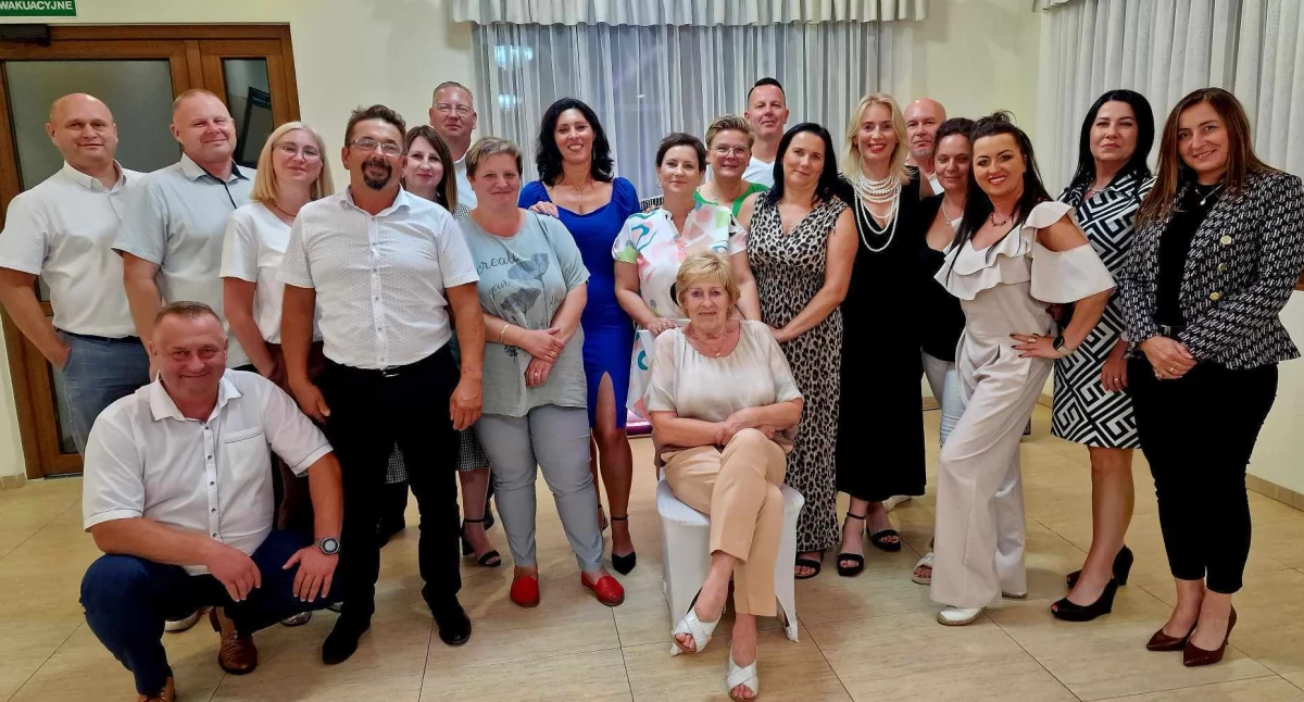 Klasa VIIIa z roku 1991 w żnińskiej jedynce spotkała się po 33 latach