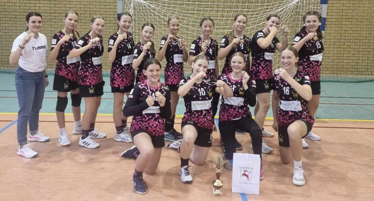 Podium szczypiornistek z Kcyni w turnieju Brodnica Cup 2024 