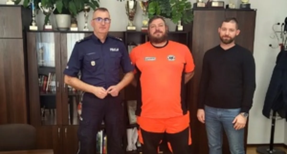 Komendant policji dziękuje trójce, która zatrzymała pijanego kierowcę