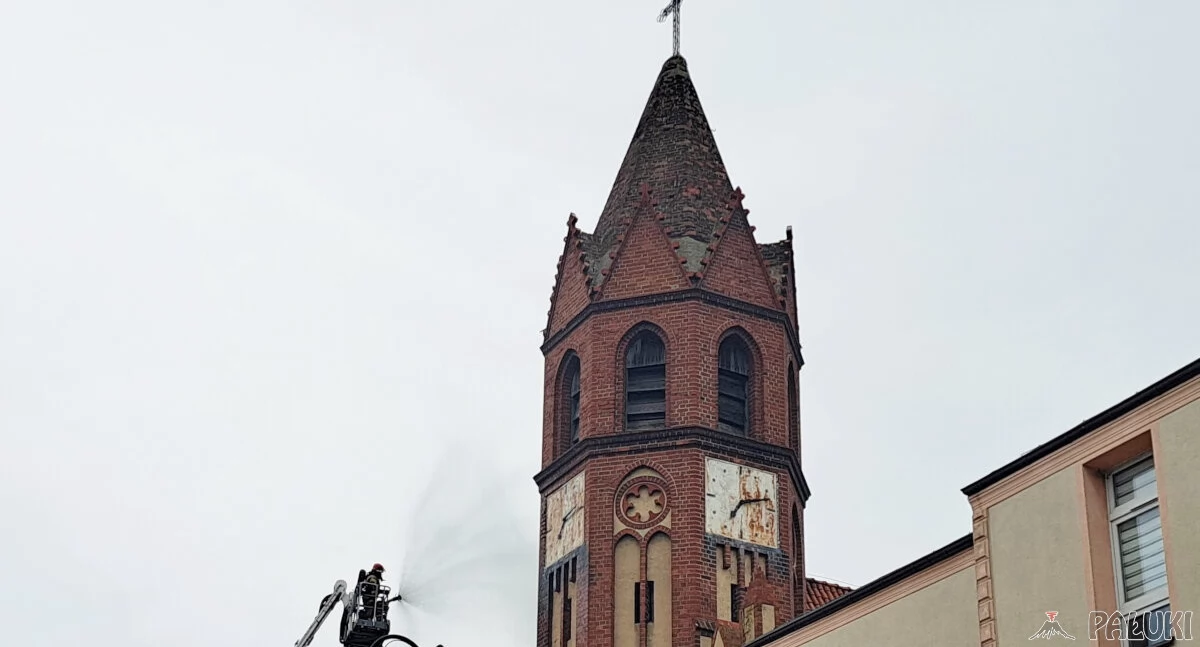 Kościół mariacki się nie palił, ale ksiądz szuka zegarmistrza