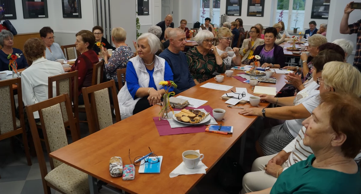 Uroczyste Gaudeamus Igitur wybrzmiało podczas inauguracji roku akademickiego UTW w Kcyni