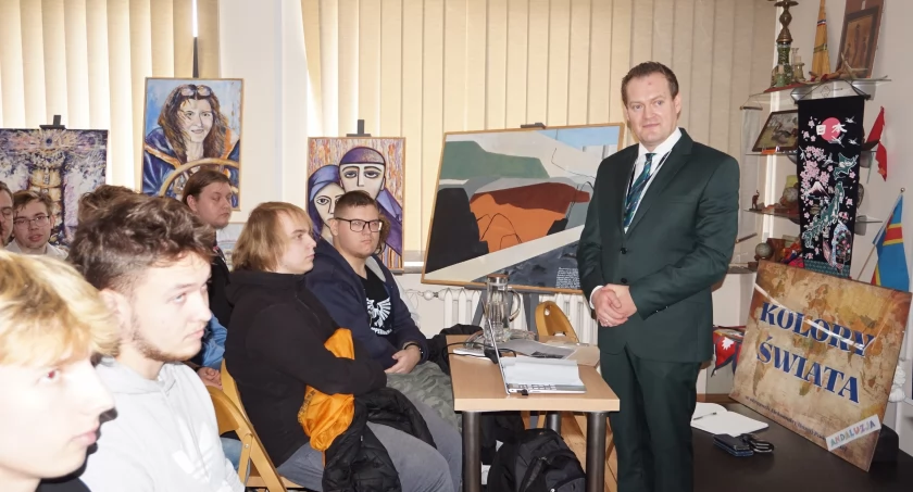 Podróż przez historię państwa i ubezpieczeń społecznych (fotogaleria)