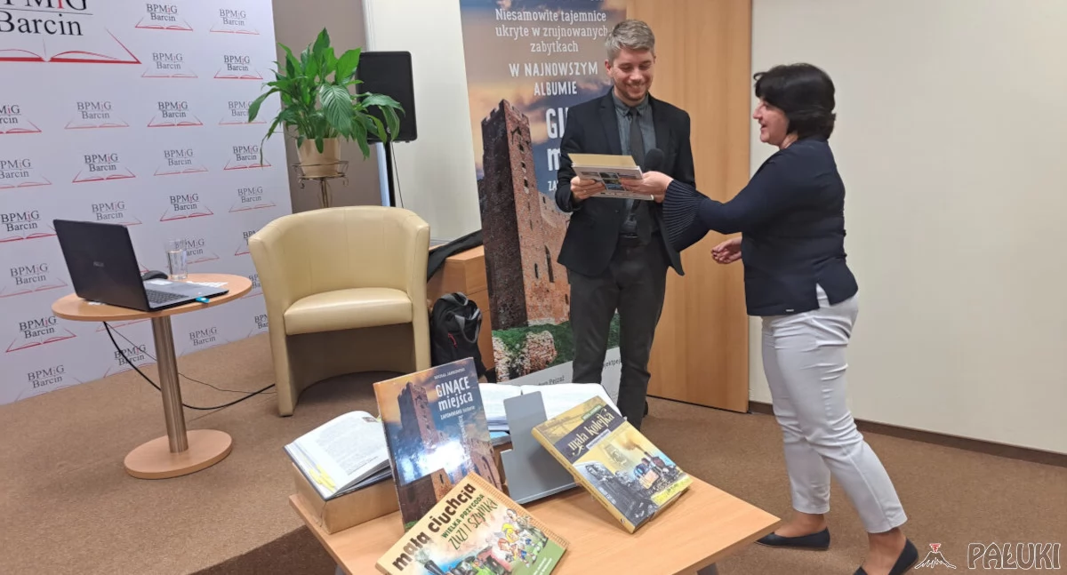 Michał Jankowski z Szubina odkrywa zalany kamieniołom w Piechcinie (fotogaleria)