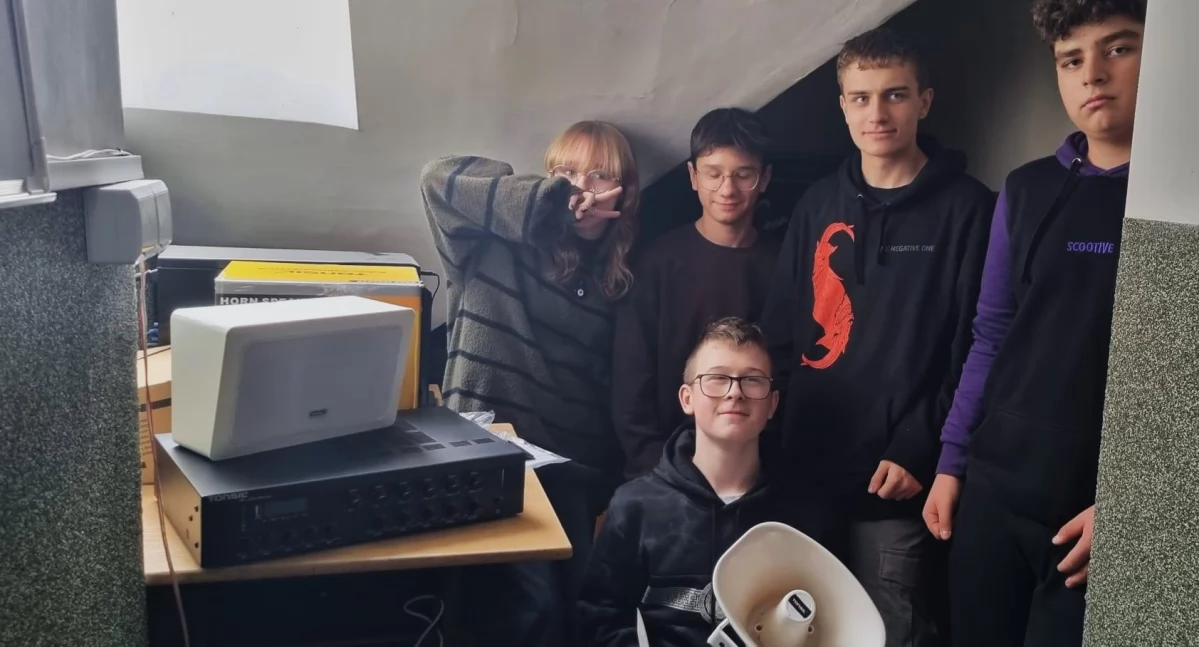Marzenie uczniów zrealizowane. Zakupiono sprzęty do szkolnego radiowęzła