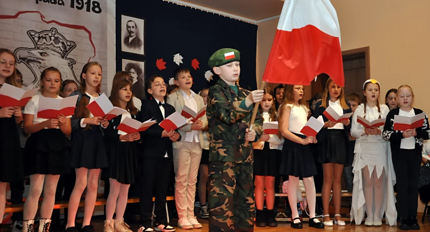 Wieczornica patriotyczna w szubińskim muzeum