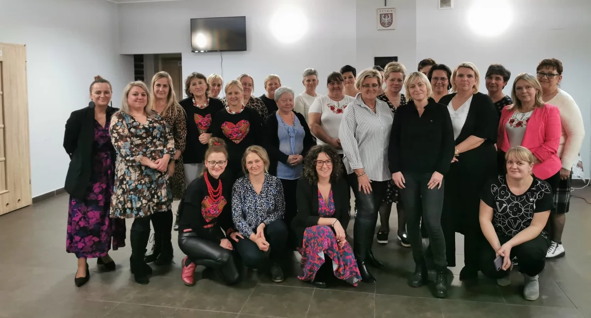 Integracja i możliwość bycia razem najważniejsze! KGW na kolejnym spotkaniu u sąsiadki (fotogaleria)